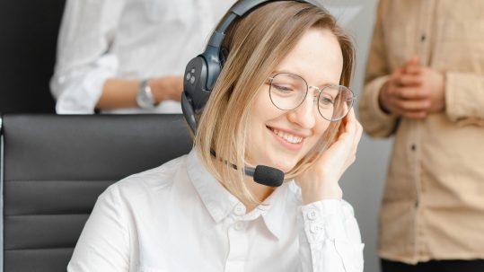 Benefit Strategies Retain Strong Customer Service Talent