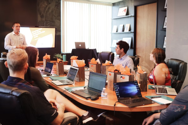 Why Mentorship Programs Outperform One-Off Training Sessions